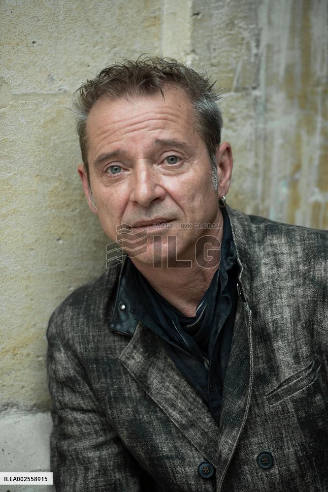 Reims Polar Caryl Ferey Portrait Session