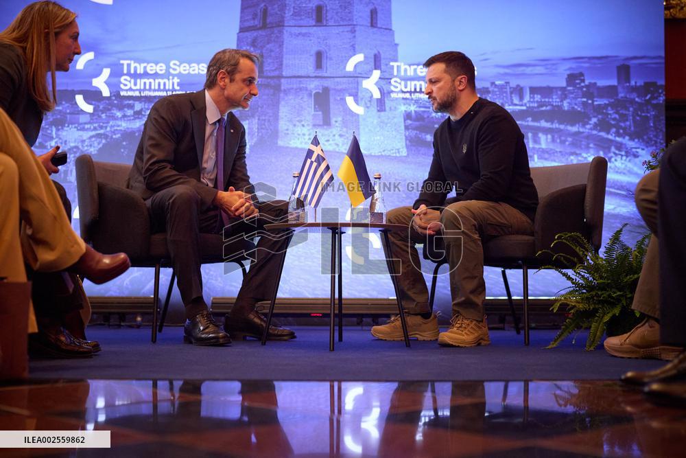 Zelensky Attends Three Seas Summit - Vilnius