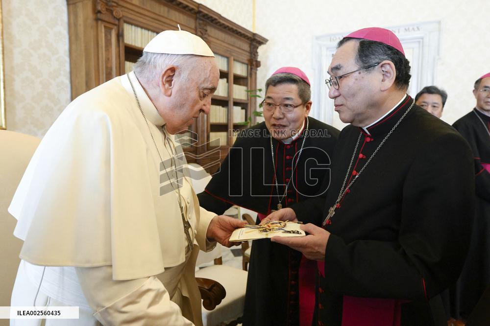 Pope Francis Meets Japanese Bishops - Vatican