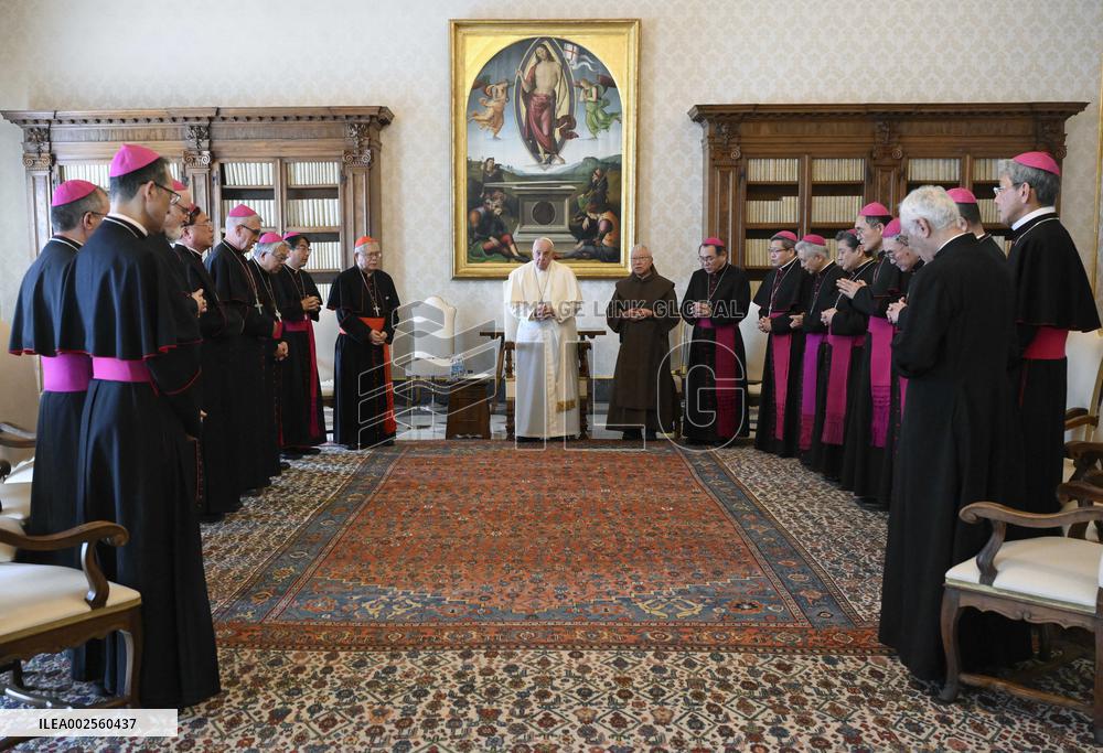 Pope Francis Meets Japanese Bishops - Vatican