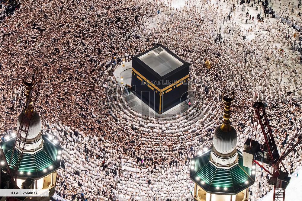 Aerial Views Of The Great Mosque - Mecca