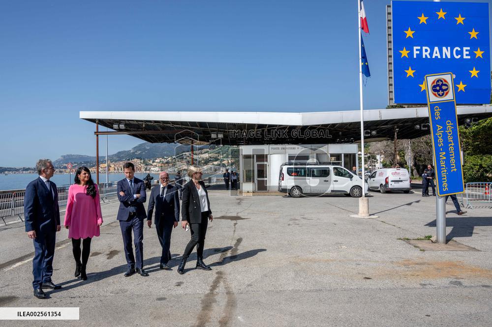 Visit To The Border Post Between France And Italy - Menton