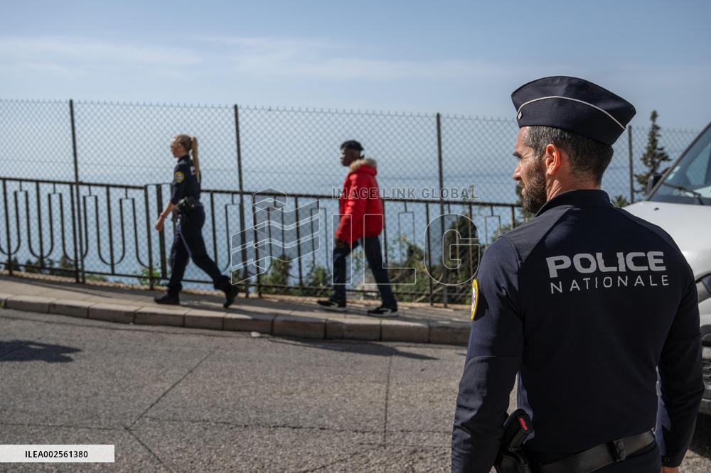 Visit To The Border Post Between France And Italy - Menton