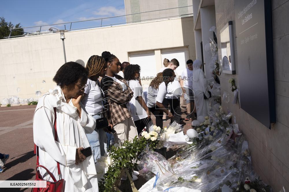 White March In Tribute To Shemseddine - Viry-Chatillon