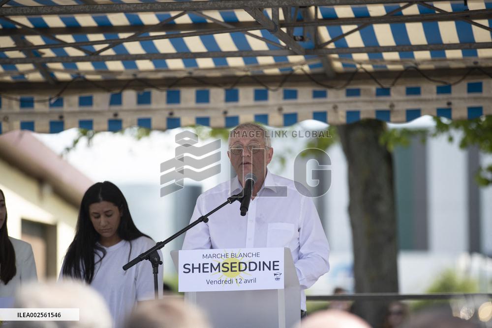 White March In Tribute To Shemseddine - Viry-Chatillon