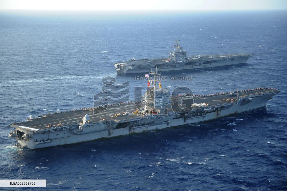 US Moves Aircraft Carrier Toward Israel