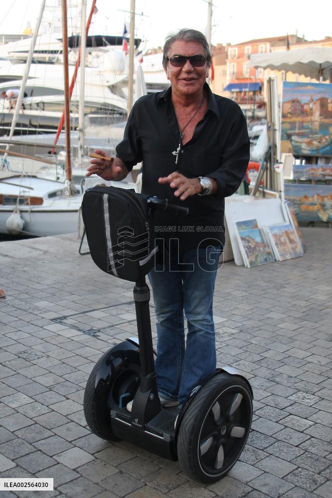 Roberto Cavalli takes a ride in Saint-Tropez