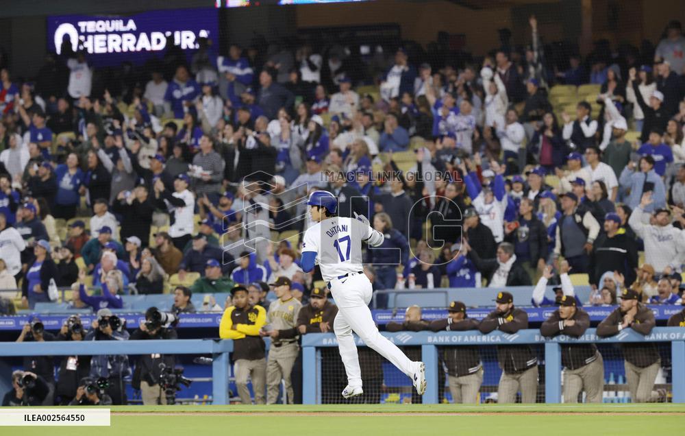 Baseball: Padres vs. Dodgers