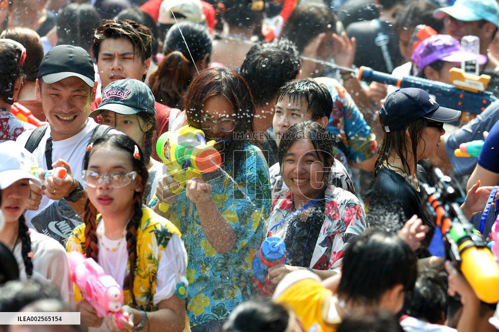 THAILAND-SONGKRAN FESTIVAL-CELEBRATION