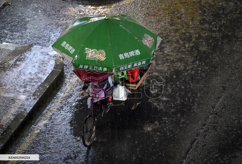 Heavy Rain Hit Jiujiang