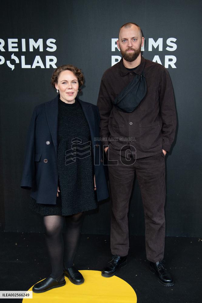 Reims Polar Closing Black Carpet