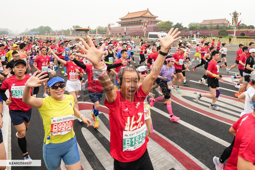 (SP)CHINA-BEIJING-HALF MARATHON 2024(CN)