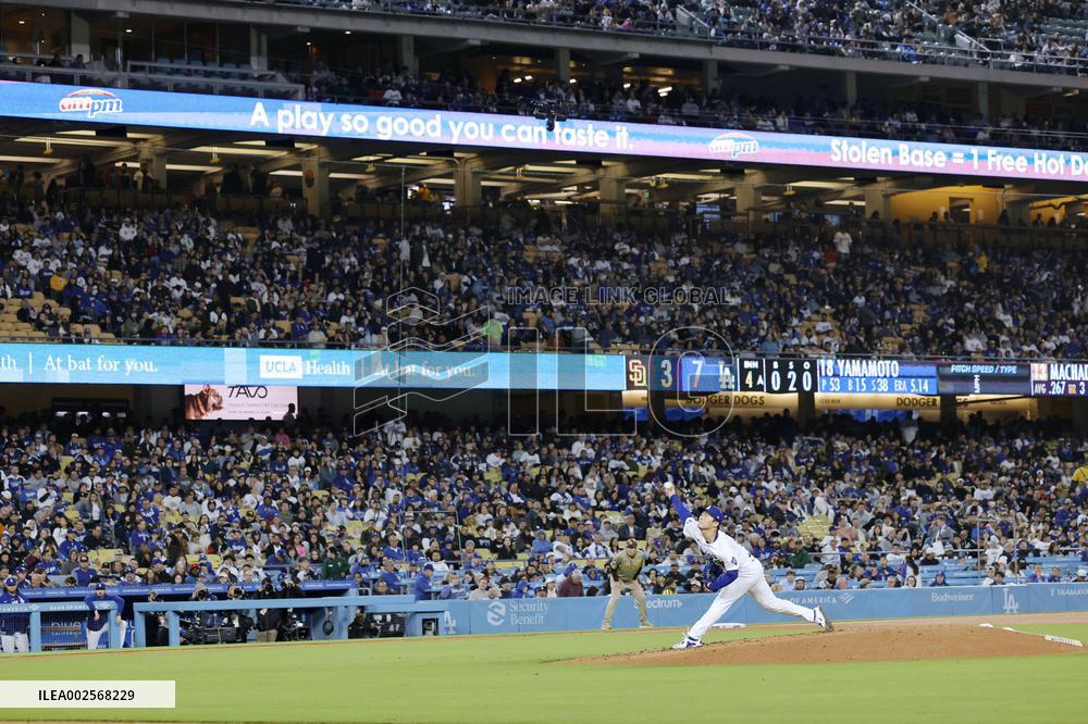 Baseball: Padres vs. Dodgers