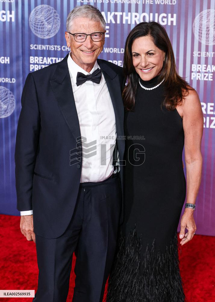 10th Annual Breakthrough Prize Ceremony - LA