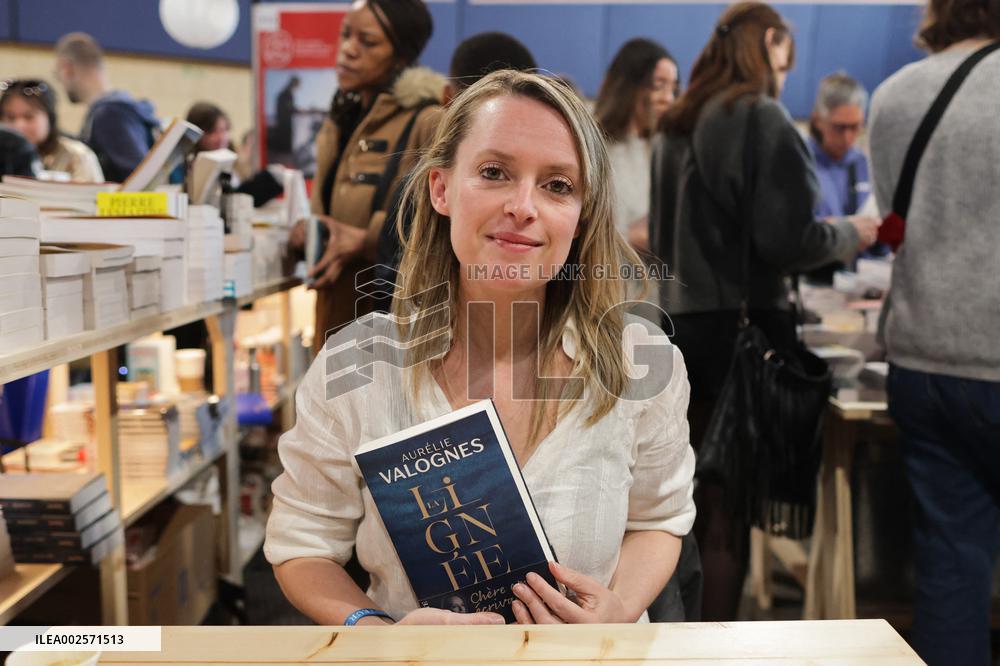 Paris Book Festival, Aurelie Valognes  TM