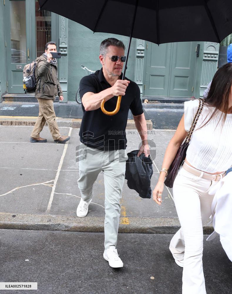 Jennifer Lopez Heads To Lunch With Matt Damon - NYC