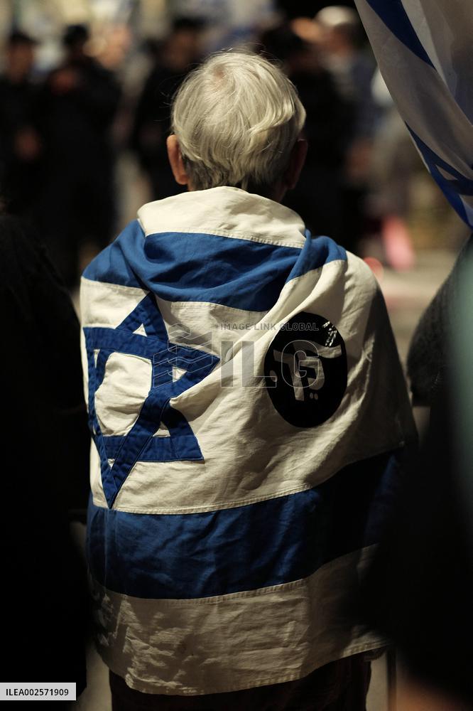 Anti-Netanyahu Protest In Caesarea - Israel
