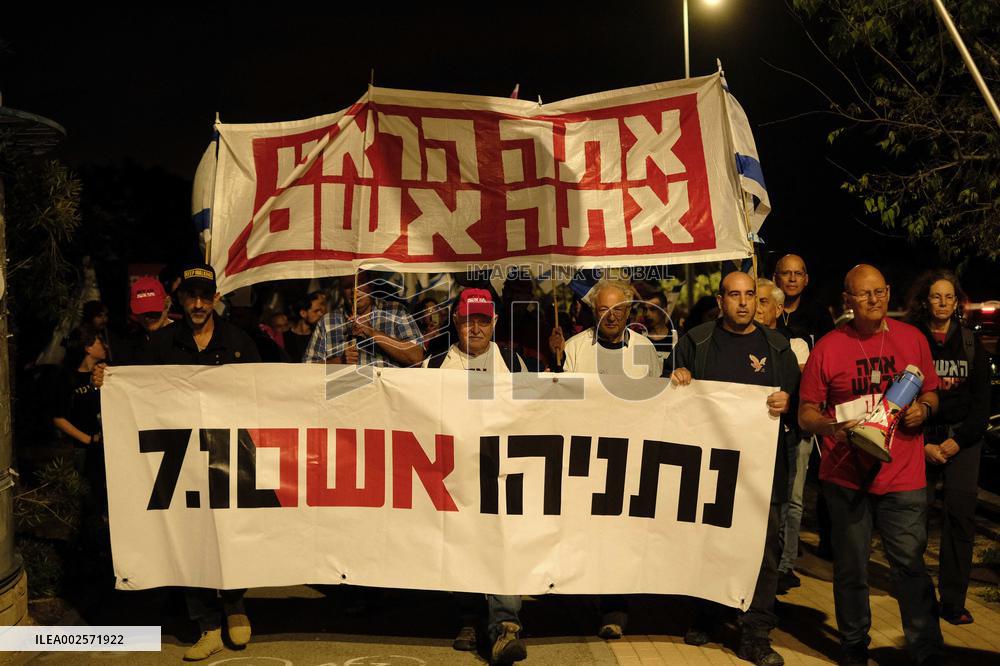 Anti-Netanyahu Protest In Caesarea - Israel
