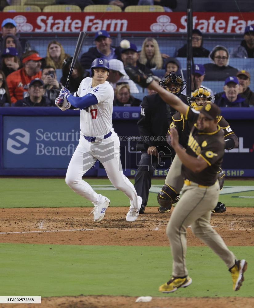 Baseball: Padres vs. Dodgers