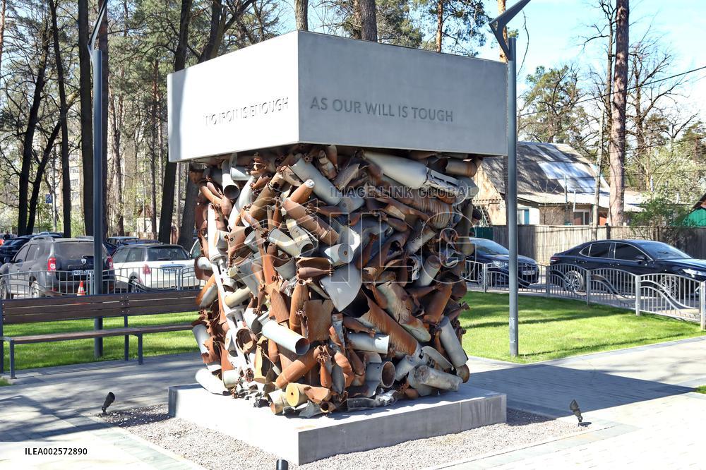 Monument made of spent shell casings unveiled in Irpin