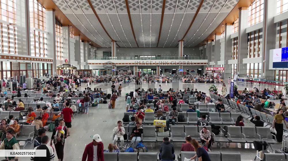 China-Laos Railway gears up for Lao New Year travel rush