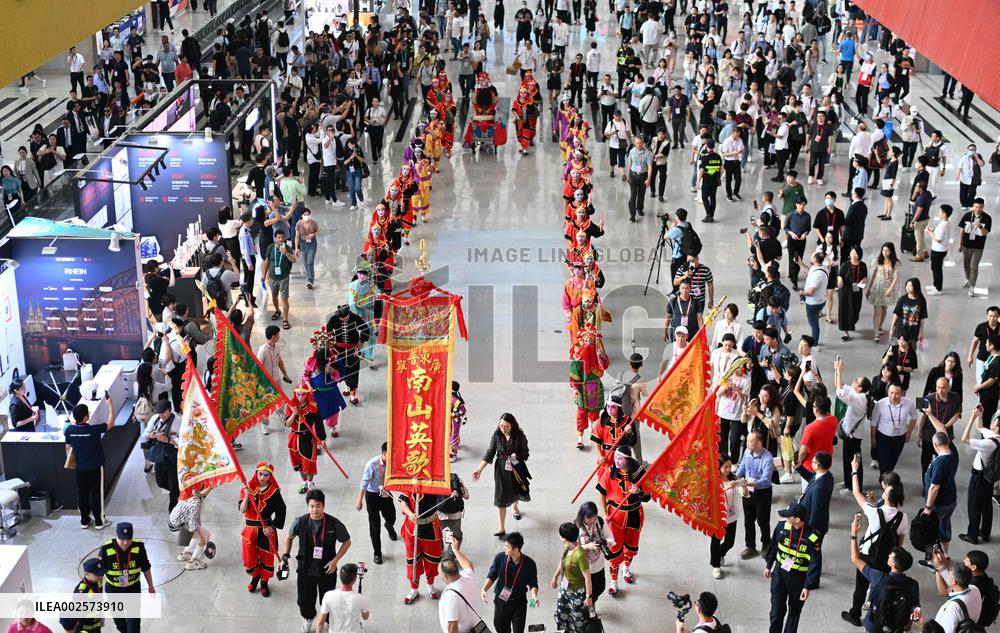 CHINA-GUANGZHOU-CANTON FAIR-YINGGE DANCE (CN)