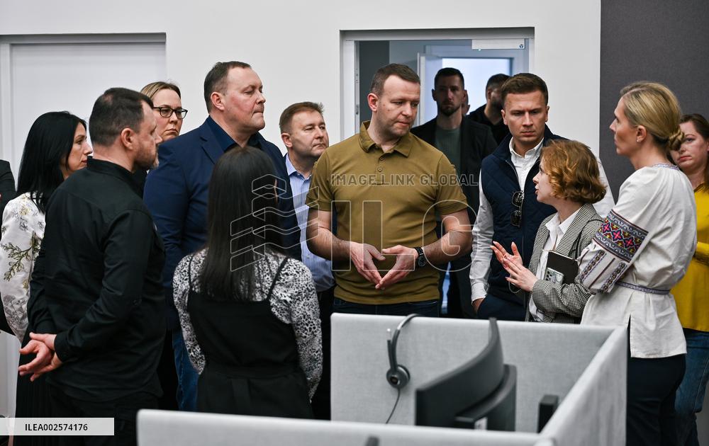 Interior Ministers of Estonia, Latvia and Lithuania visit call center of Service 112 in Lviv
