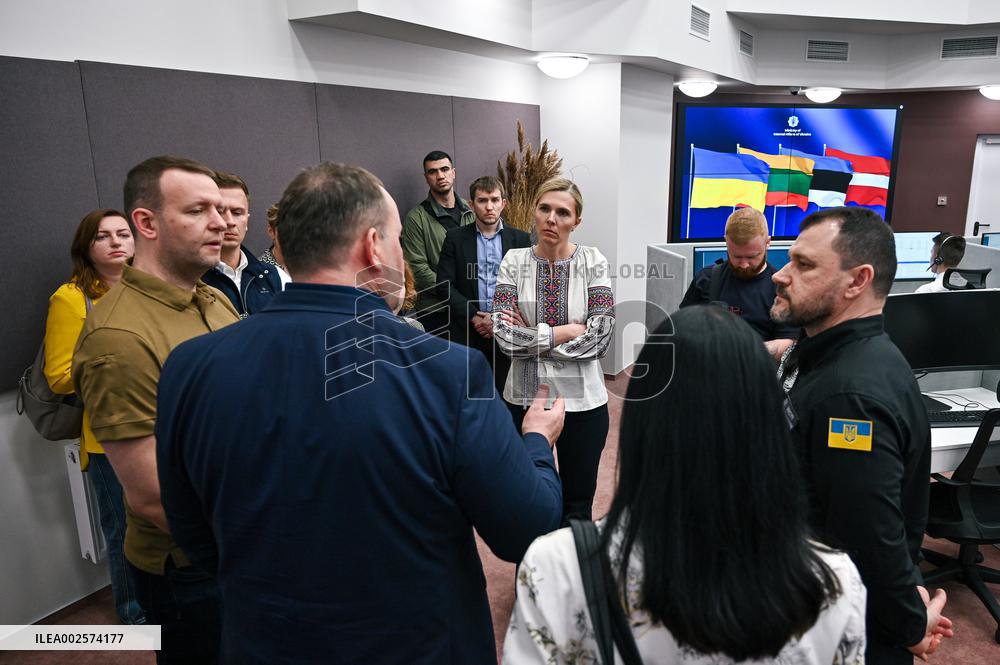 Interior Ministers of Estonia, Latvia and Lithuania visit call center of Service 112 in Lviv