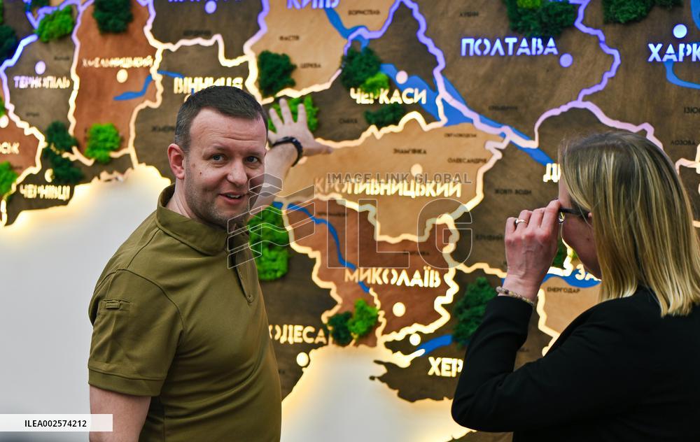 Interior Ministers of Estonia, Latvia and Lithuania visit call center of Service 112 in Lviv