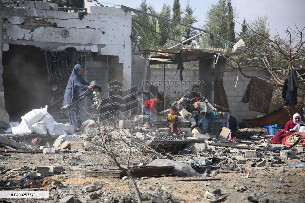 MIDEAST-GAZA-RAFAH-ISRAEL-AIRSTRIKE