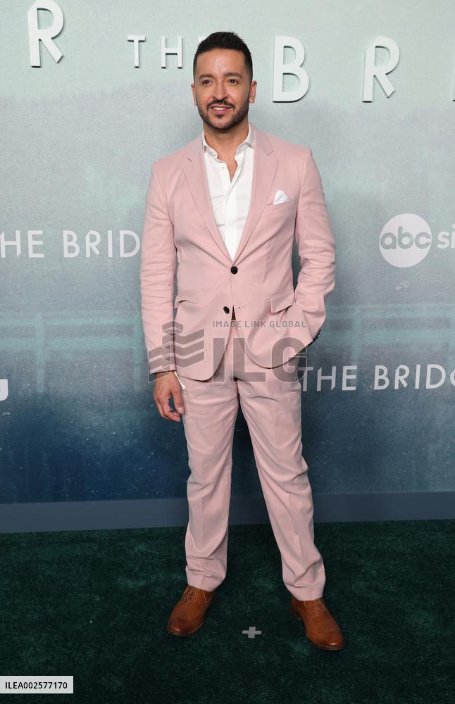 Under The Bridge Premiere - LA