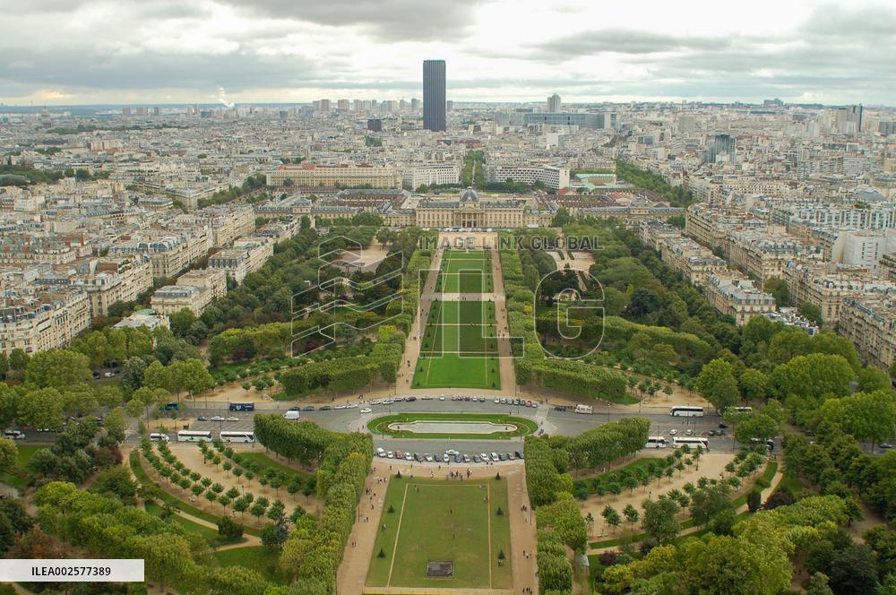 Urban Architecture of Paris