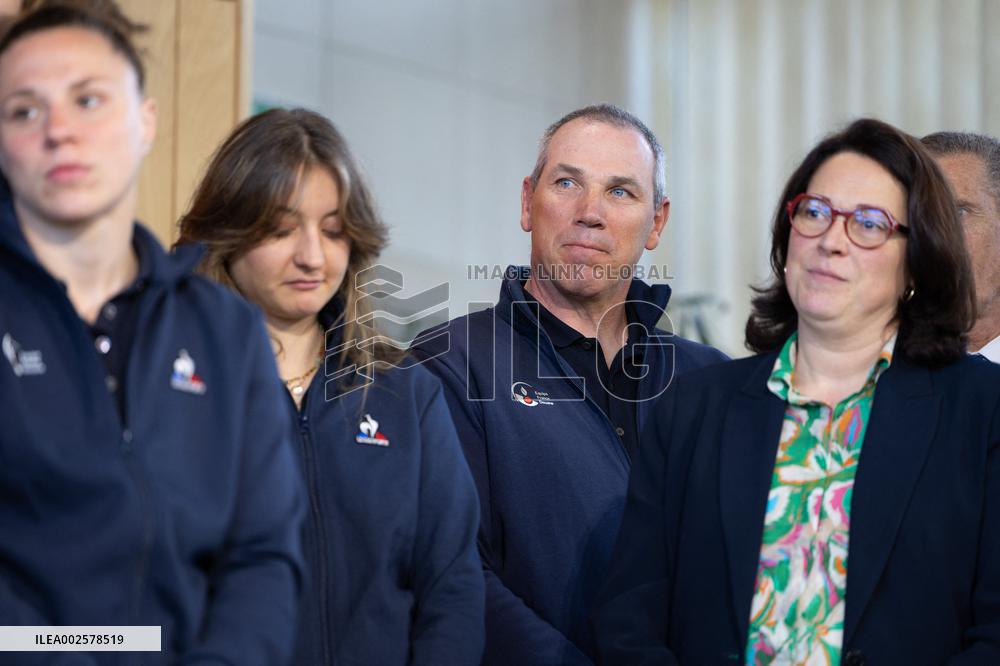 Launch of the 100-day countdown of the Olympic for the French Customs team - Paris