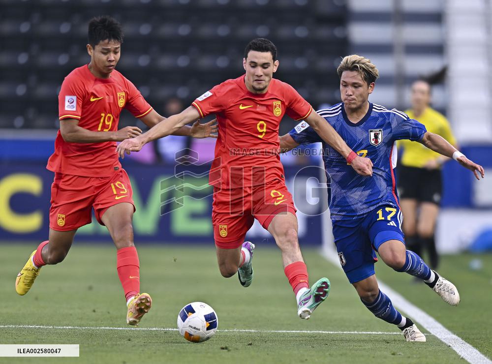 (SP)QATAR-DOHA-FOOTBALL-AFC U23 ASIAN CUP-CHINA VS JAPAN