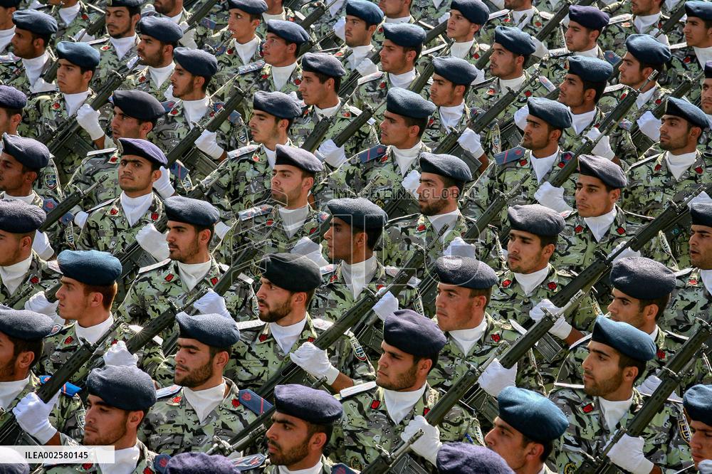 Files - Military Parades - Tehran
