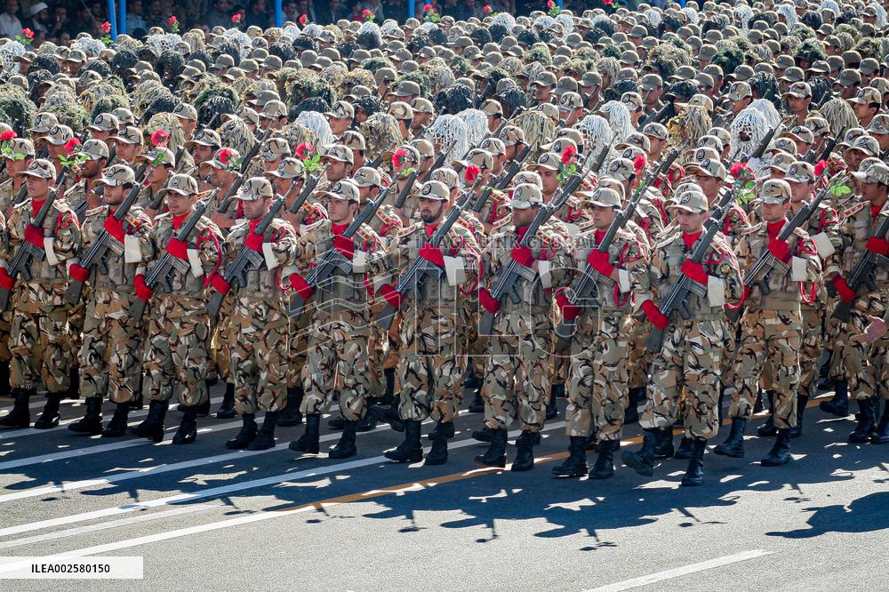 Files - Military Parades - Tehran