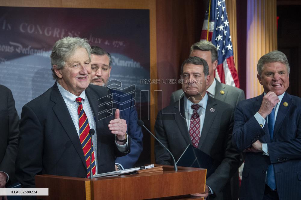 House Sends Mayorkas Impeachment Articles To The Senate - Washington