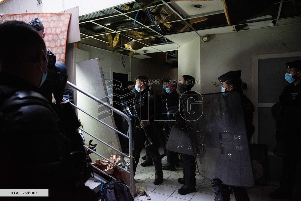 Evacuation Of France's Biggest Squat - Vitry-sur-Seine