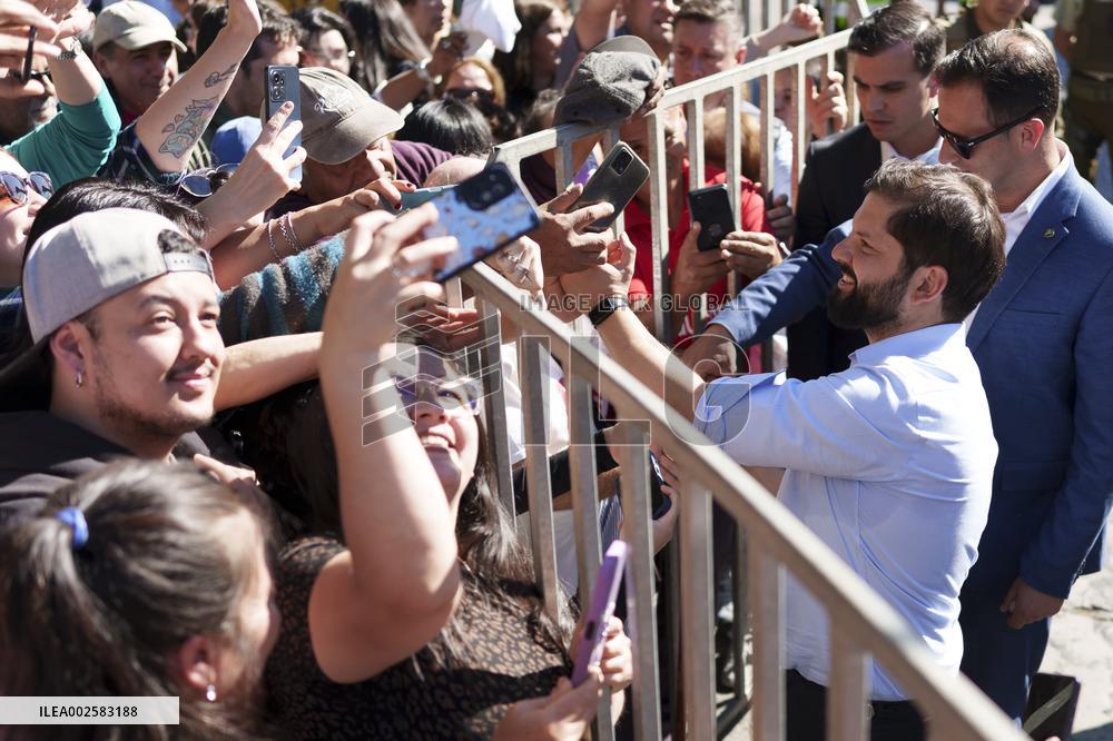 Santiago - Chillán fast train inauguration