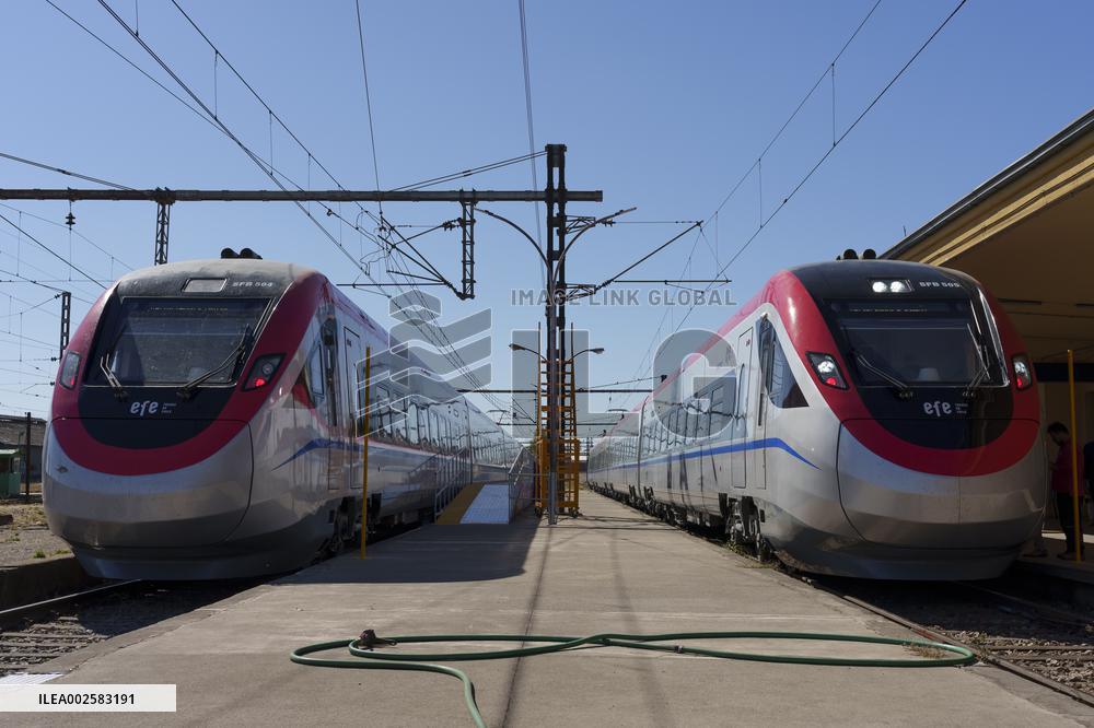 Santiago - Chillán fast train inauguration