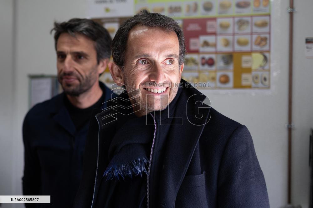 Prensentation of the strategy to provide fresh products for athletes during the Paris 2024 Olympics - Villeron