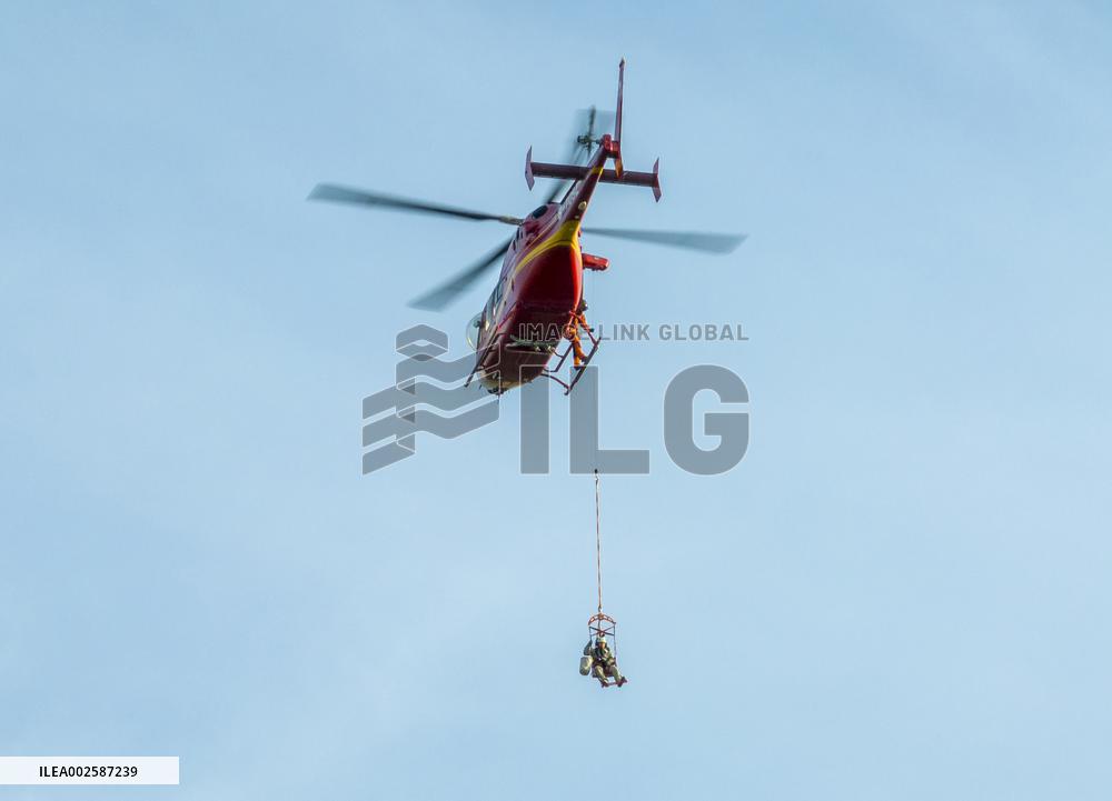 Huaihe River Crossing Transmission Maintenance