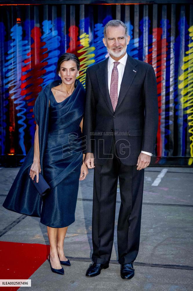 Royals Visit The Straat Museum - Amsterdam