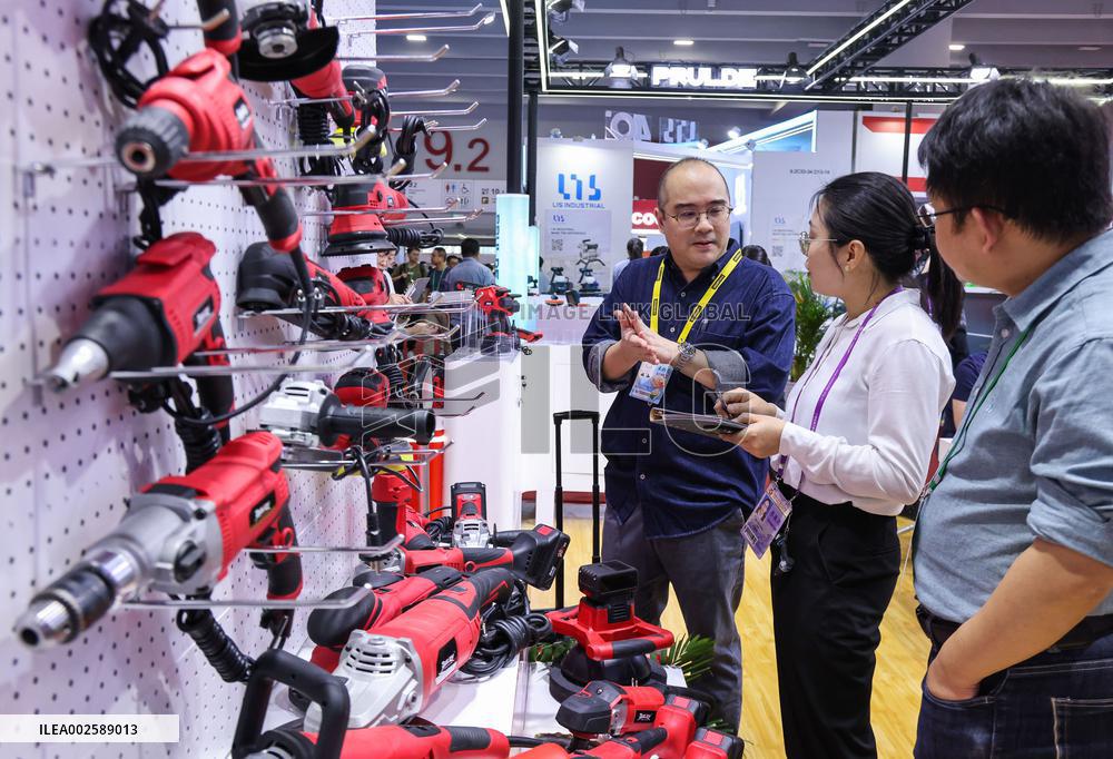 CHINA-GUANGDONG-CANTON FAIR-KAWAN LAMA-COOPERATION (CN)
