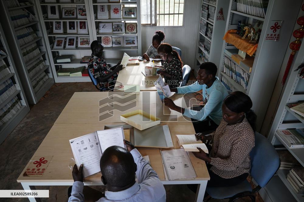 SOUTH SUDAN-JUBA-CHINESE LANGUAGE LESSONS