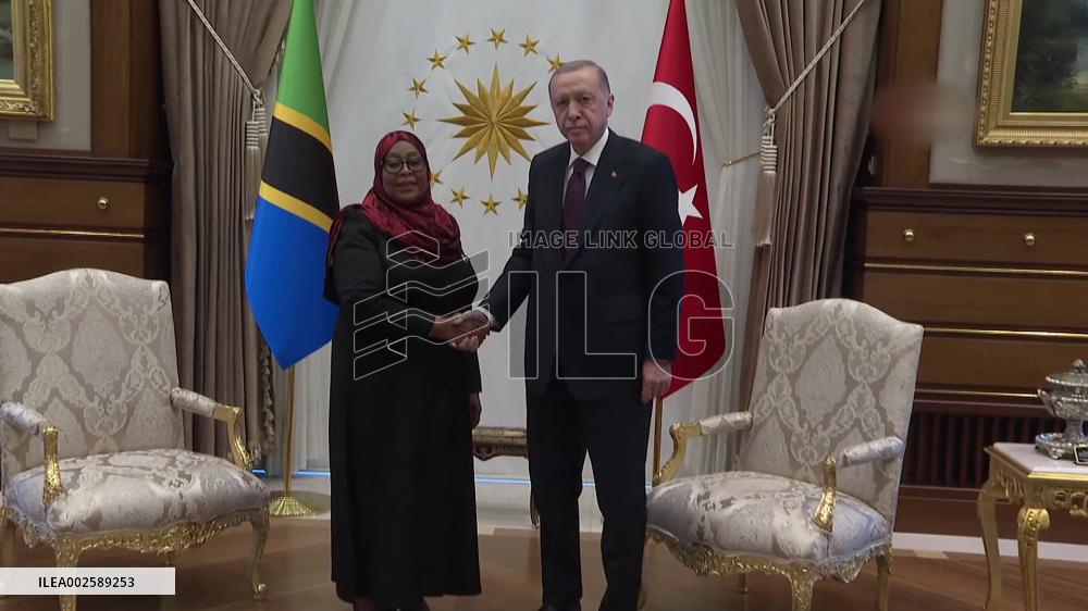 Turkish president urges Western countries to respond to Israel's killings of Palestinians