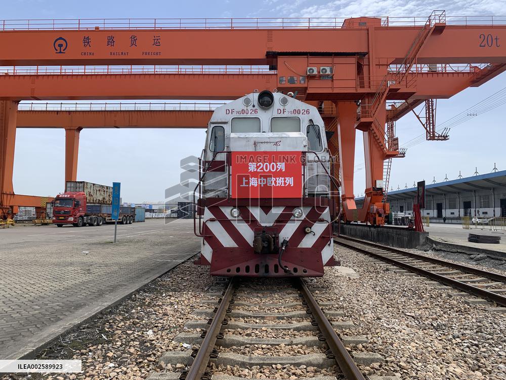 CHINA-SHANGHAI-EUROPE-FREIGHT TRAINS (CN)