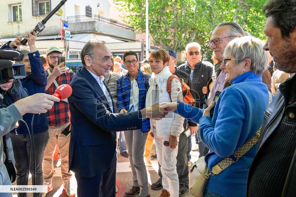 Eric Zemmour On Electoral Campaign - Sainte-Maxime