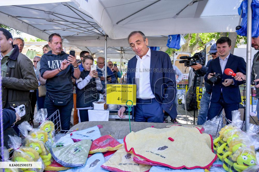 Eric Zemmour On Electoral Campaign - Sainte-Maxime