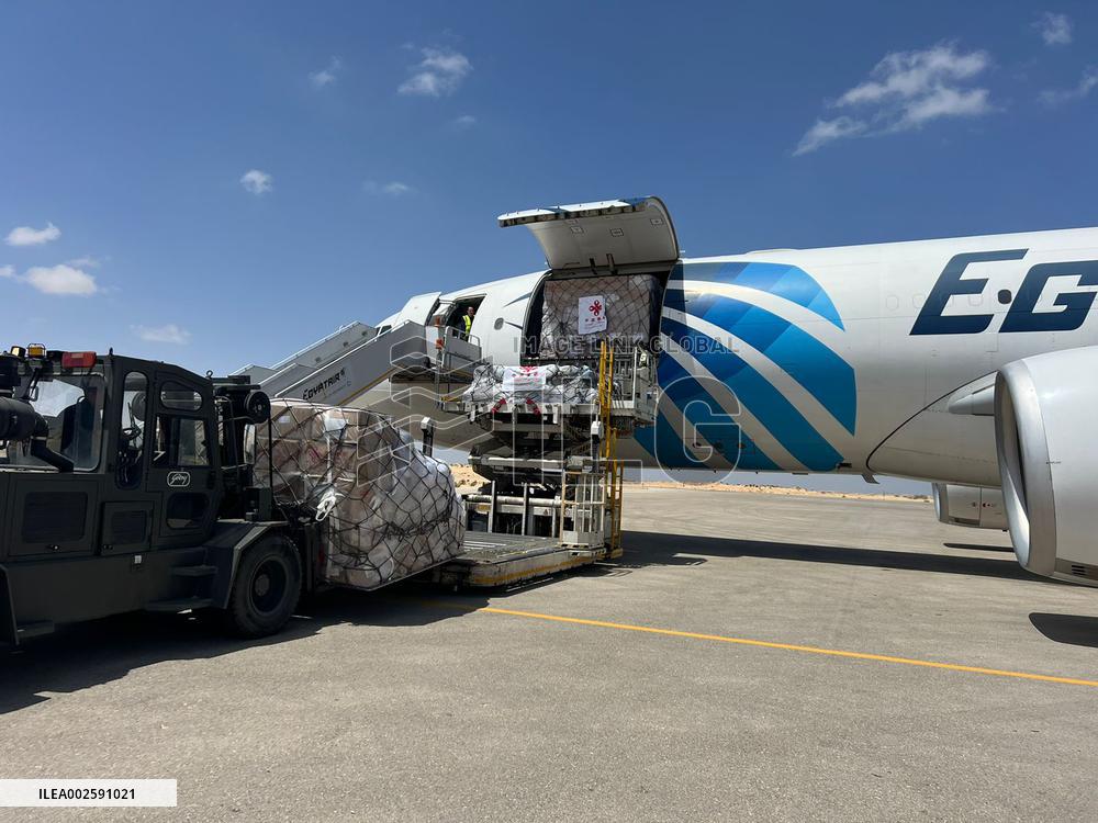 EGYPT-NORTH SINAI-AL-ARISH AIRPORT-CHINA-GAZA-HUMANITARIAN SUPPLIES